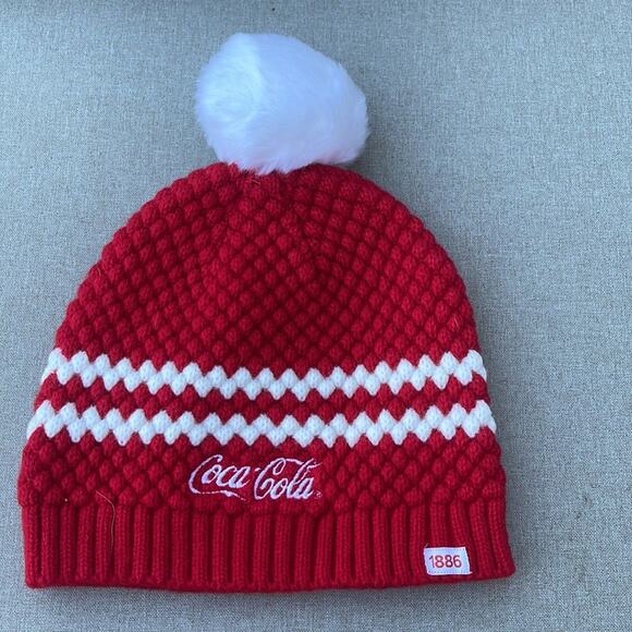 Coca Cola red & white pompom beanie hat - Picture 4 of 6
